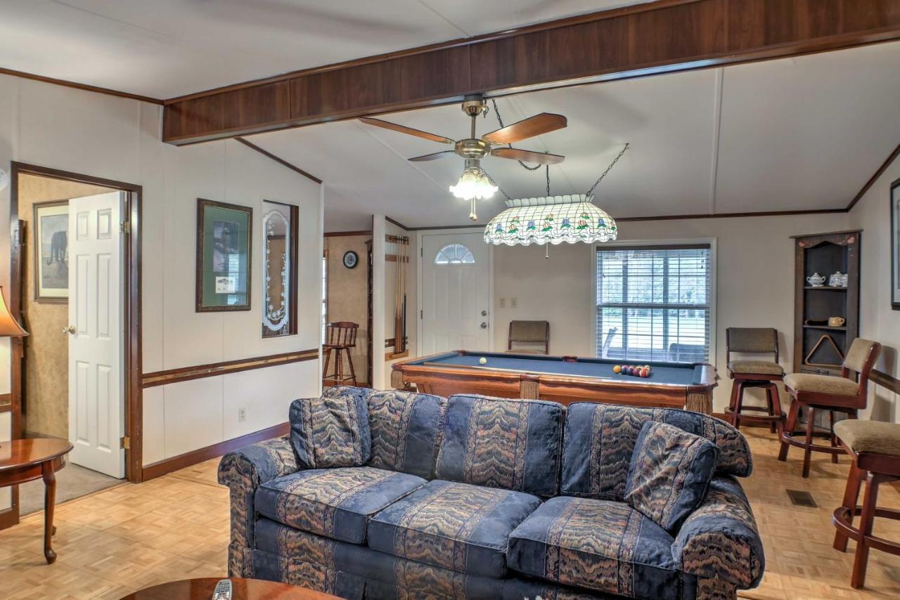 Ooltewah Cabin With Grill, Pool Table And Porch! Ngoại thất bức ảnh