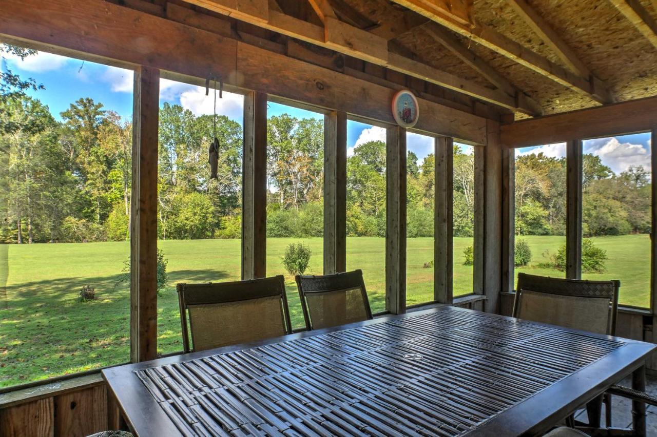 Ooltewah Cabin With Grill, Pool Table And Porch! Ngoại thất bức ảnh